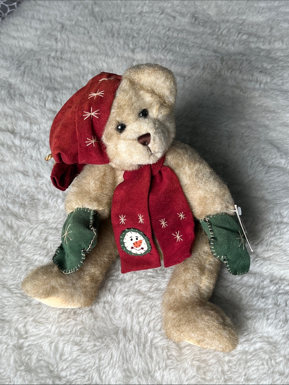 Vintage Ganz Holiday Teddy Bear Plush with Red Hat & Scarf